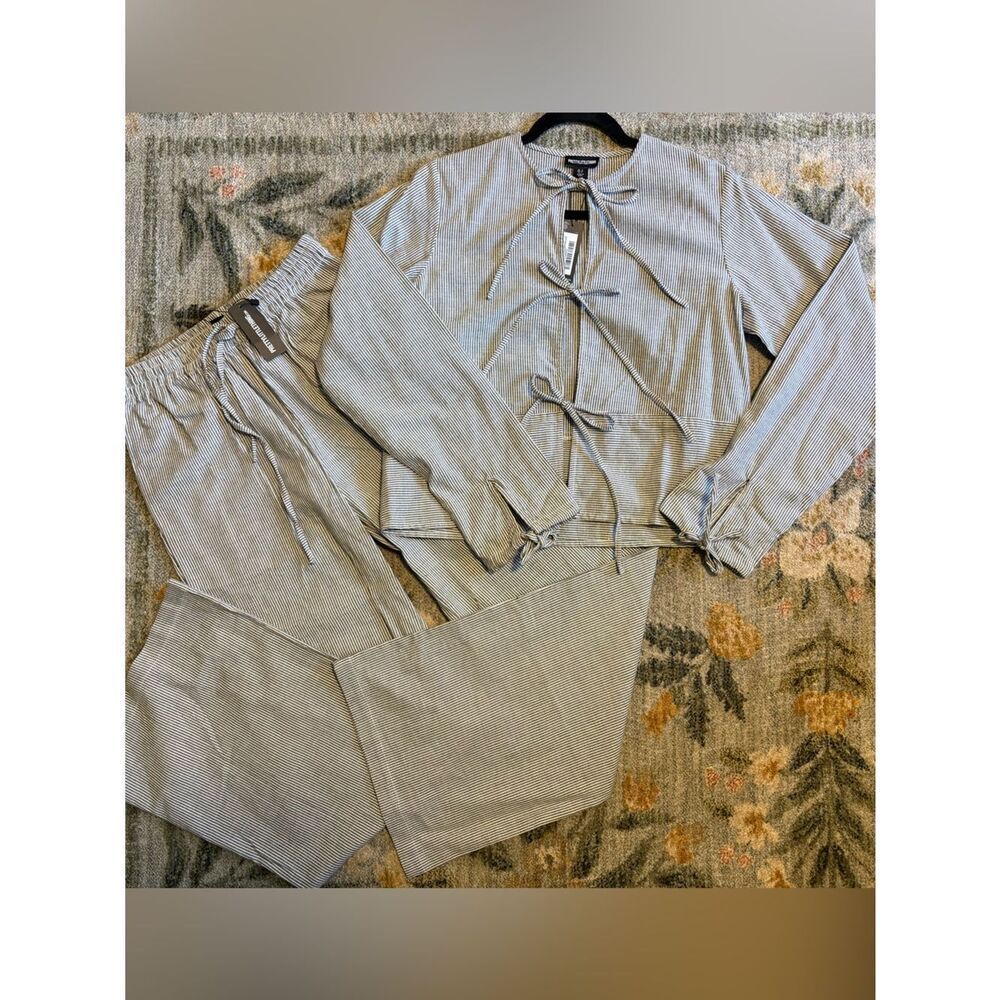 Prettylittlething 100% Cotton Pin Stripe Tie Front Pants and Top Set Small US 4